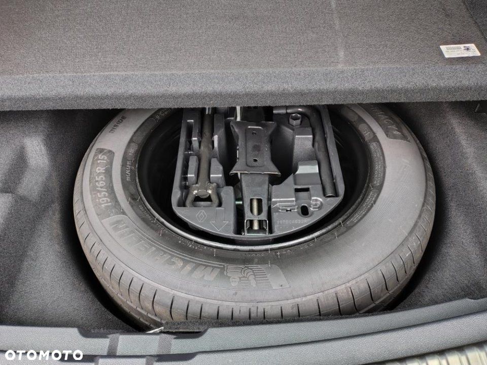 Renault Megane 1.3 TCe FAP R.S Line EDC - 13