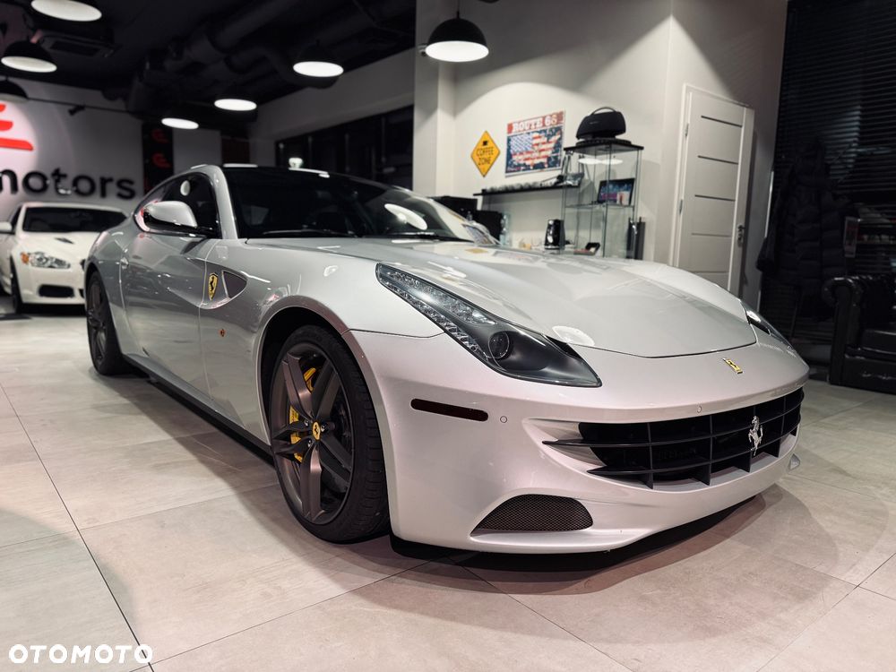 Ferrari FF Standard - 2