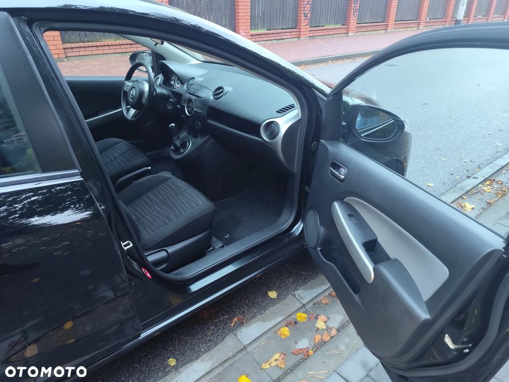 Mazda 2 - 20