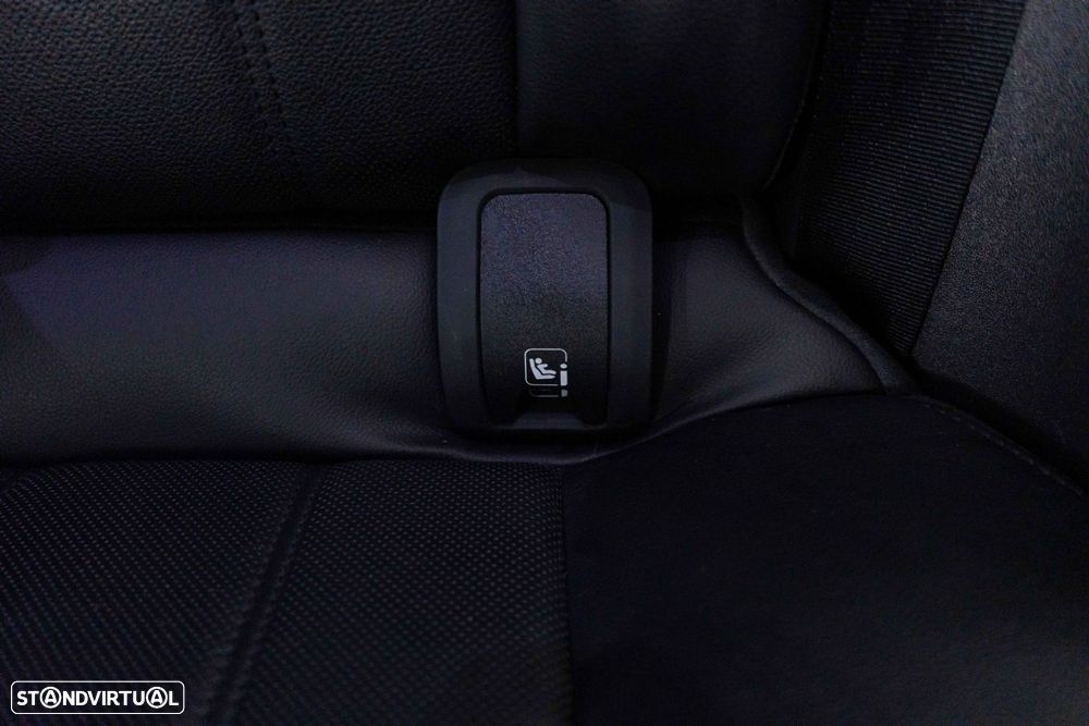 Land Rover Range Rover Evoque 1.5 P300e AWD Auto - 11