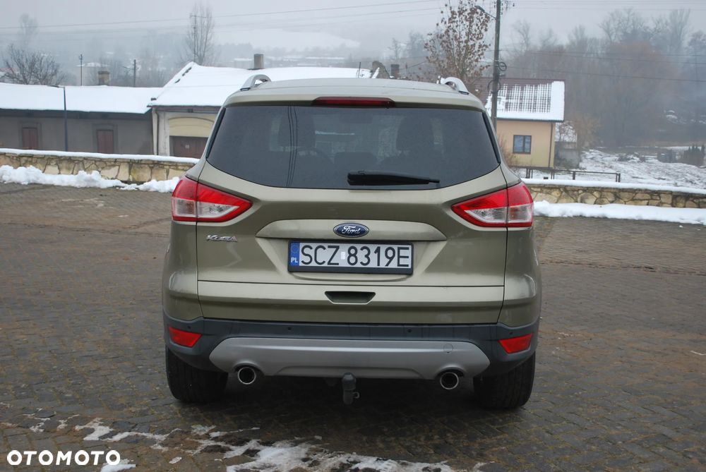 Ford Kuga 2.0 TDCi 2x4 Titanium - 8