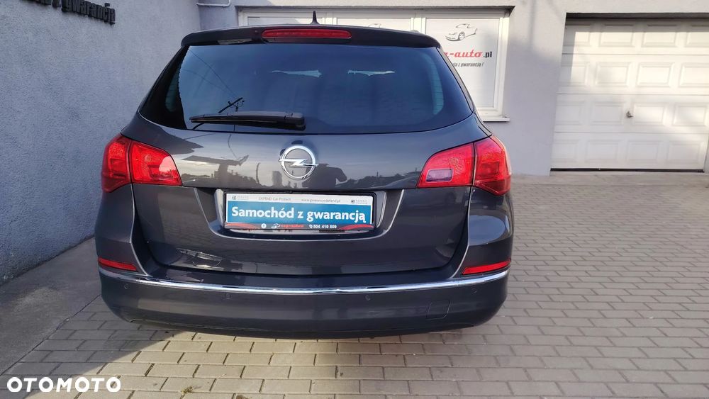 Opel Astra 1.4 T Cosmo EU6 - 18