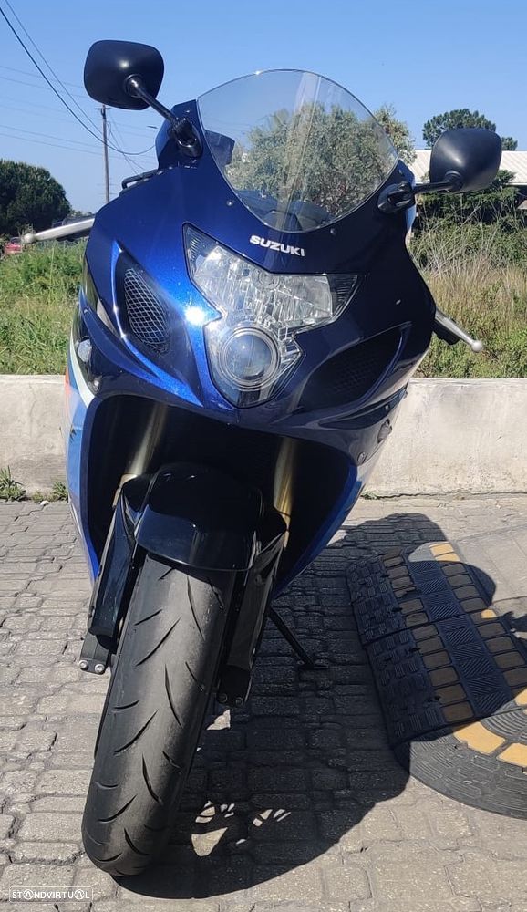 Suzuki GSX-R 600 - 6