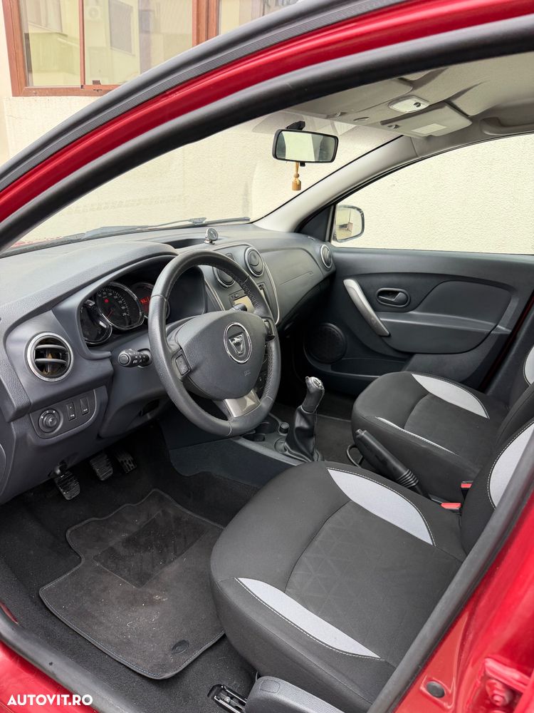 Dacia Sandero - 6