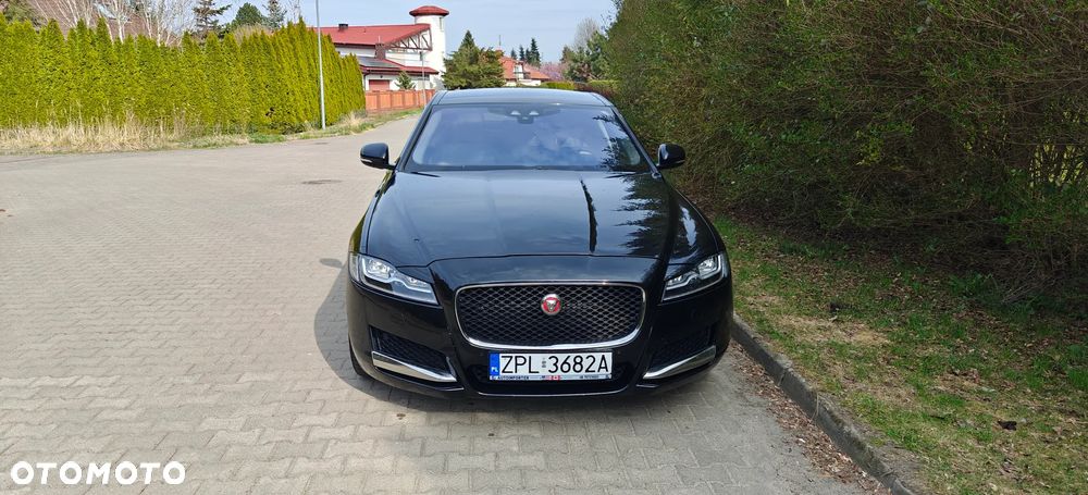 Jaguar XF 20d Prestige - 2