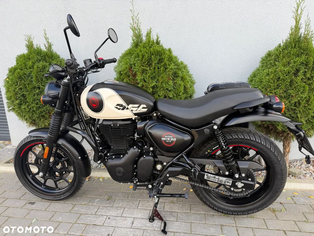 Royal Enfield HNTR - 30