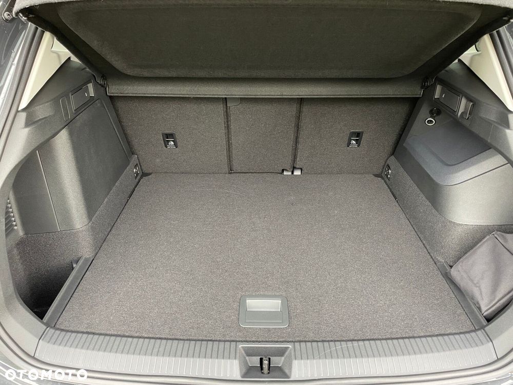 Volkswagen Tiguan - 30