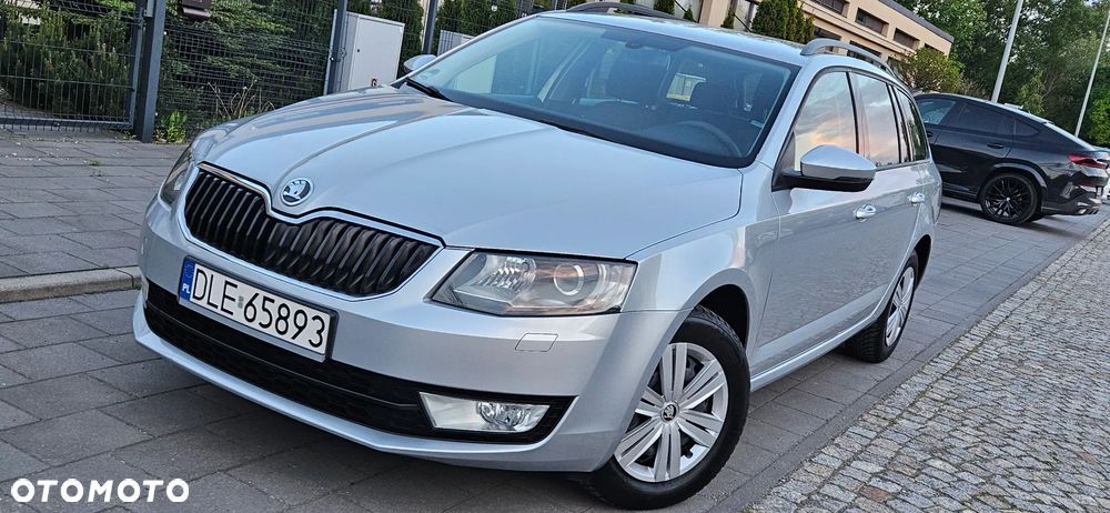 Skoda Octavia 1.6 TDI Edition - 12