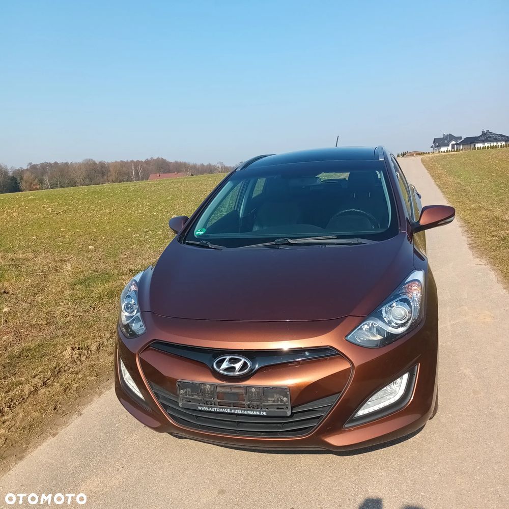 Hyundai i30 i30cw 1.6 CRDi Trend - 4