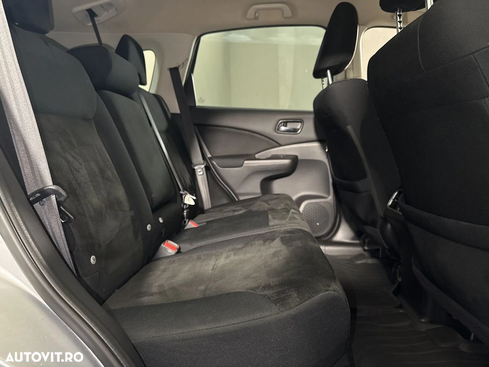 Honda CR-V - 13