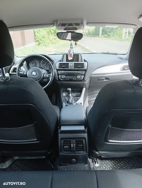BMW Seria 1 118i M Sport - 9