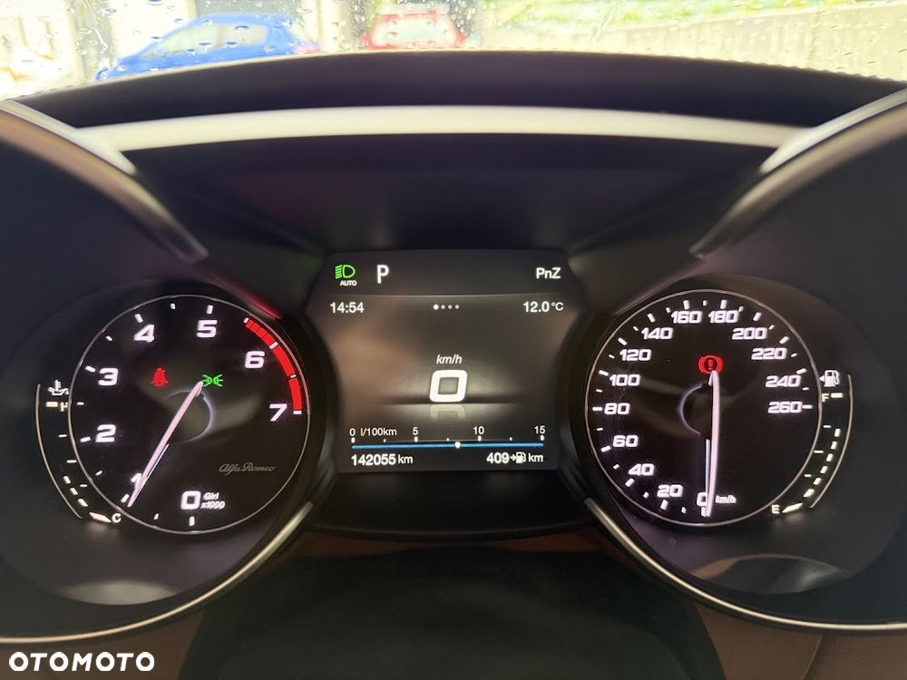 Alfa Romeo Giulia 2.0 Turbo Veloce Q4 - 13