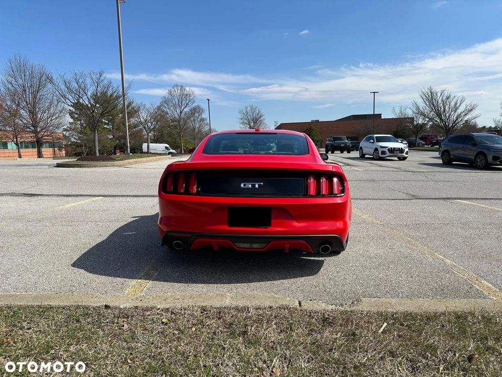 Ford Mustang 5.0 V8 GT - 5