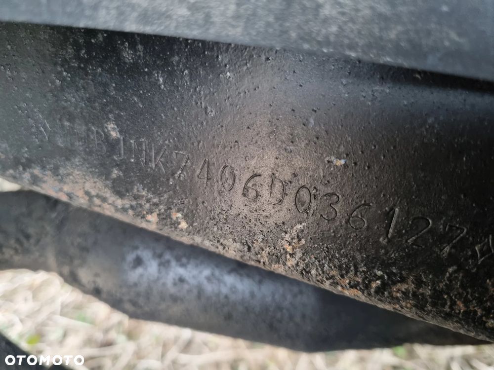 Mitsubishi L200 - 28