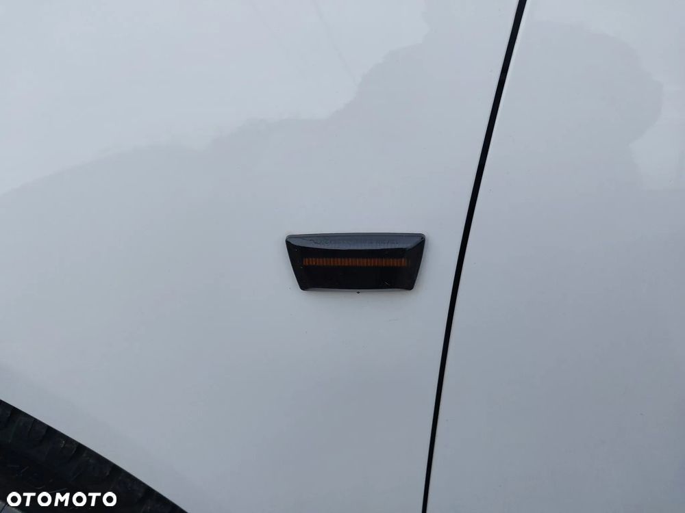 Opel Insignia - 35