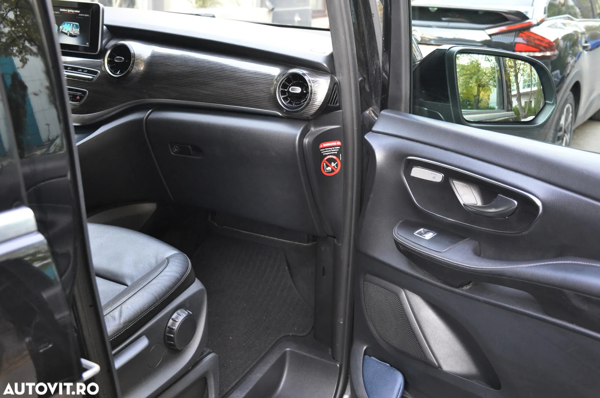 Mercedes-Benz V 220 d Combi Extra-Lung 163 CP AWD 9AT AVANTGARDE - 20