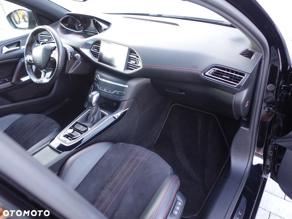 Peugeot 308 - 5