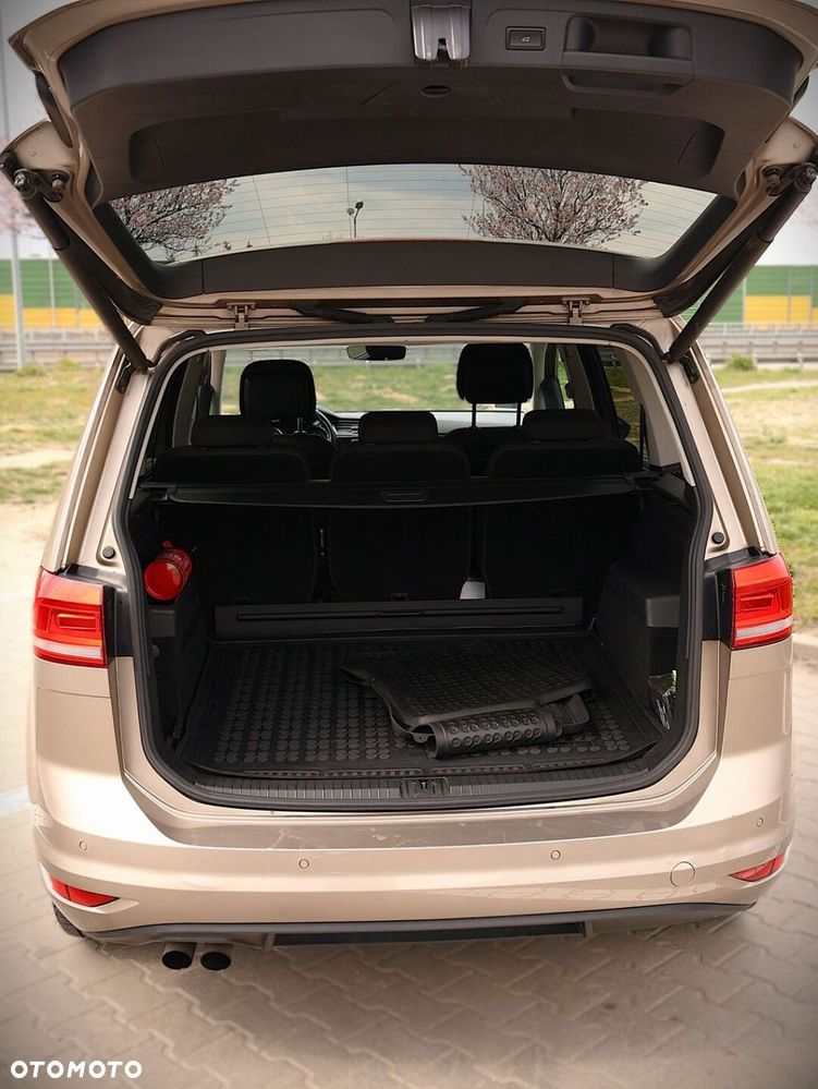 Volkswagen Touran 1.8 TSI BMT Highline DSG - 7