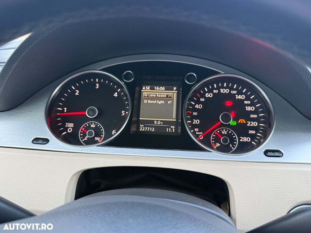 Volkswagen Passat CC 2.0 TDI DSG - 18