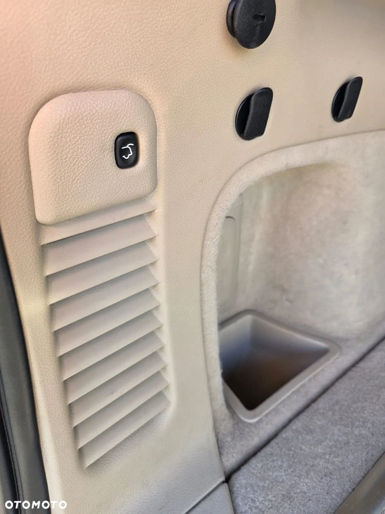 Jeep Grand Cherokee 3.6 V6 Overland - 30