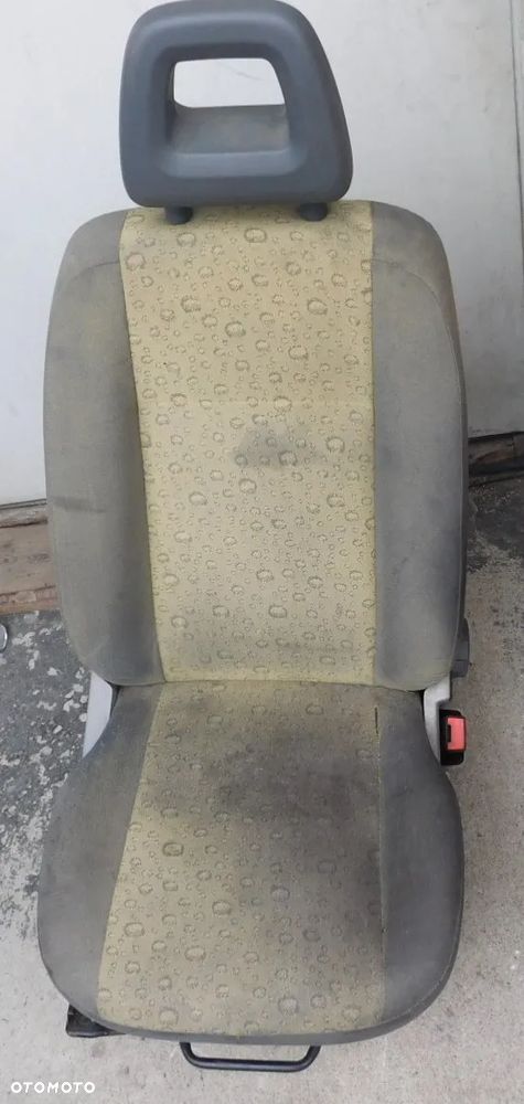 fotel prawy przód  FIAT PANDA II - 1