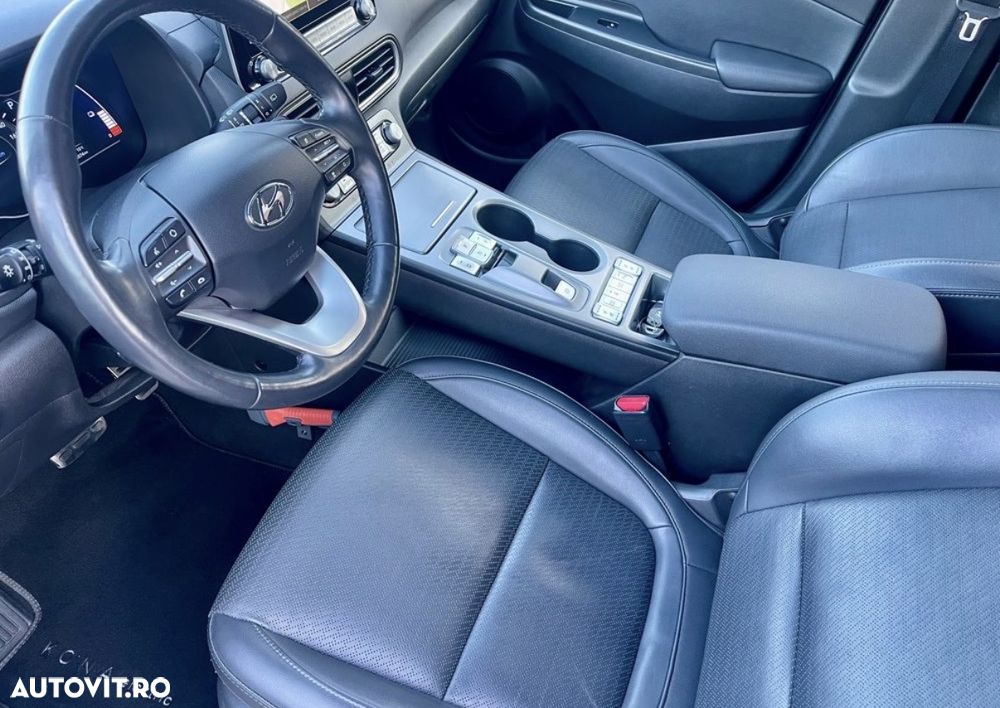 Hyundai KONA Premium - 5