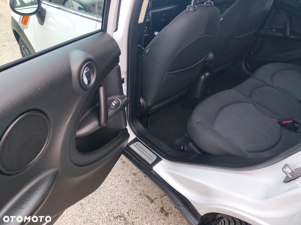 MINI Countryman Cooper D - 20