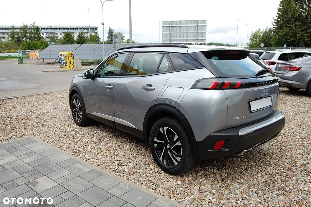 Peugeot 2008 PureTech 130 EAT8 Allure - 19