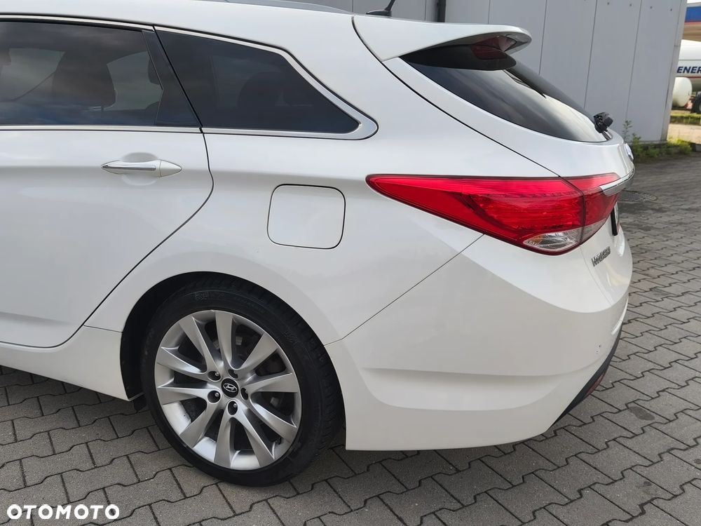 Hyundai i40 1.7 CRDi Comfort + - 17