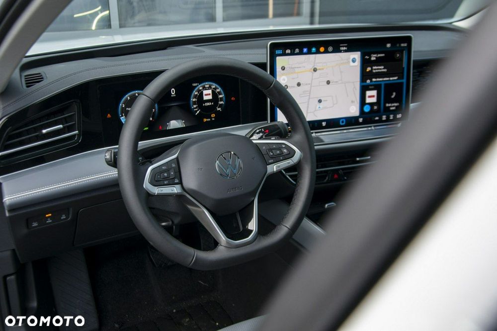 Volkswagen Passat - 22