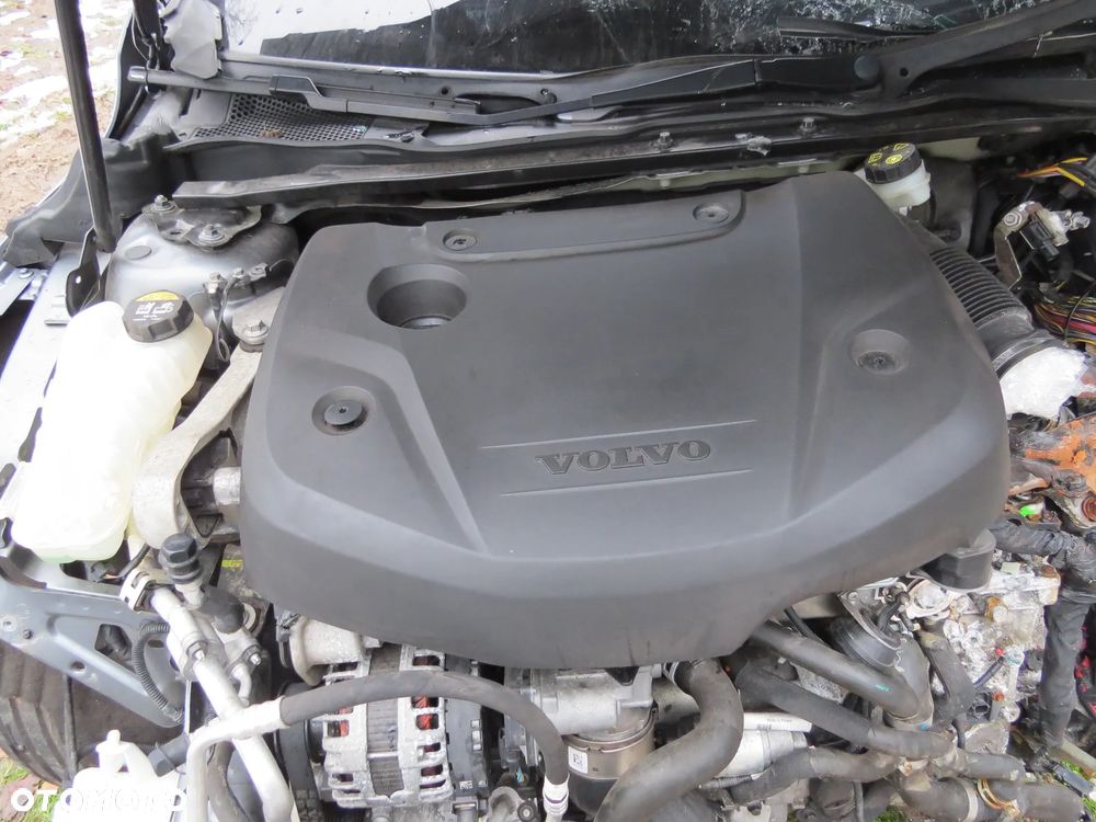 SILNIK D4204T8 2.0 D2 120KM VOLVO V40 II S60 II V60 I