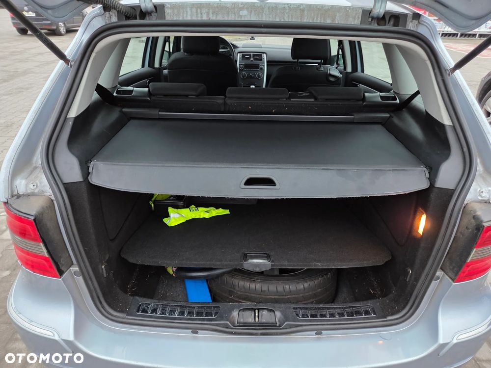 Mercedes-Benz Klasa B 170 - 22