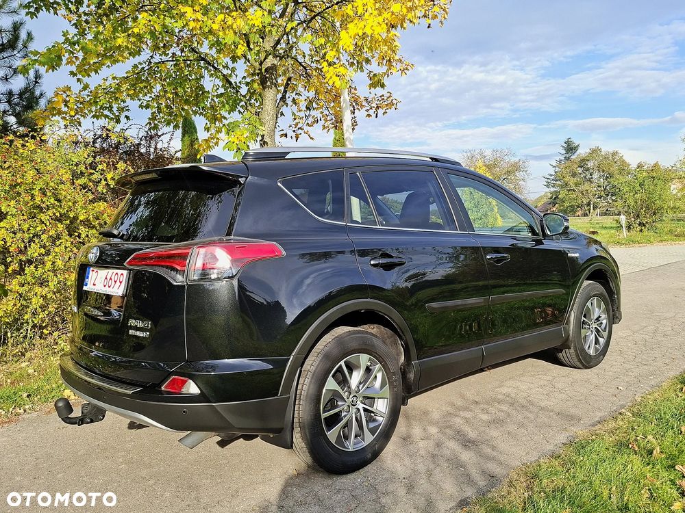 Toyota RAV4 - 12