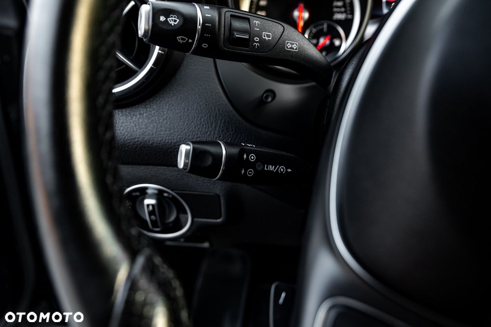 Mercedes-Benz CLA 200 (CDI) d 7G-DCT AMG Line - 29