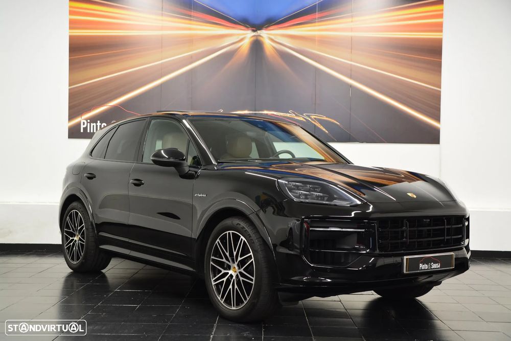 Porsche Cayenne E-Hybrid - 6