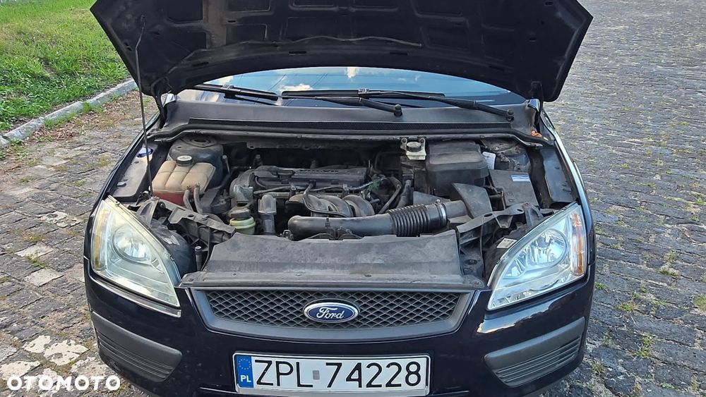Ford Focus 1.4 Ambiente - 6