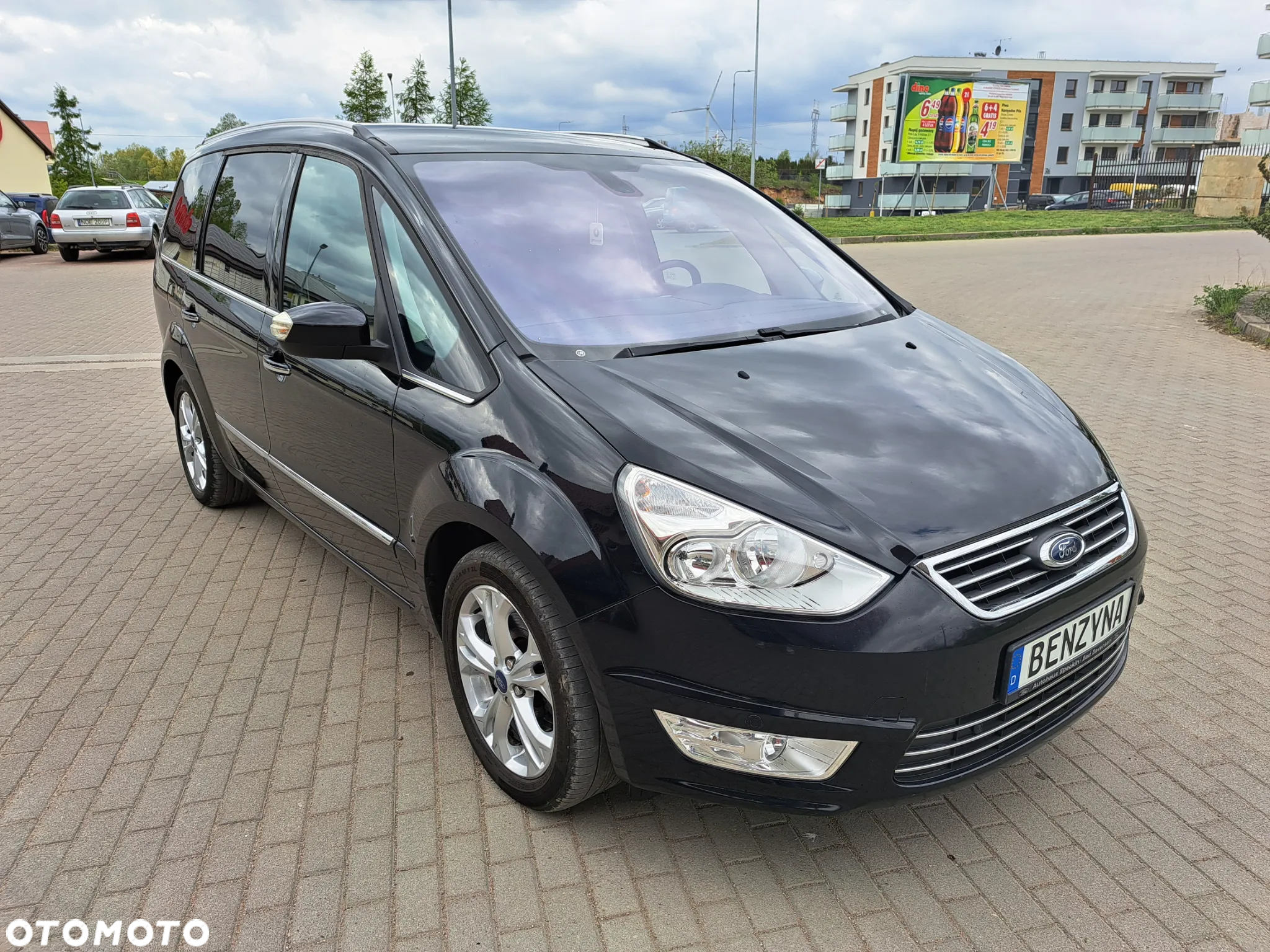 Ford Galaxy - 4