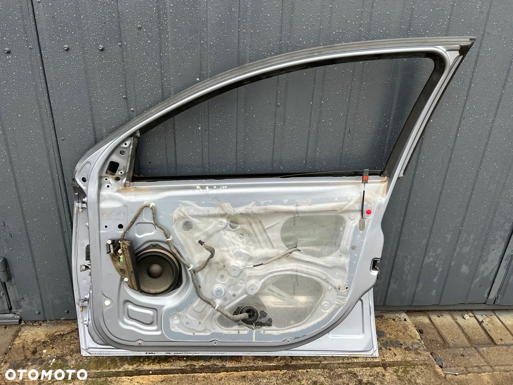 OPEL VECTRA C SIGNUM  drzwi przednie przód prawe Z163 - 4