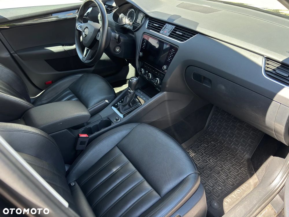 Skoda Octavia 2.0 TDI 4x4 Style DSG - 12