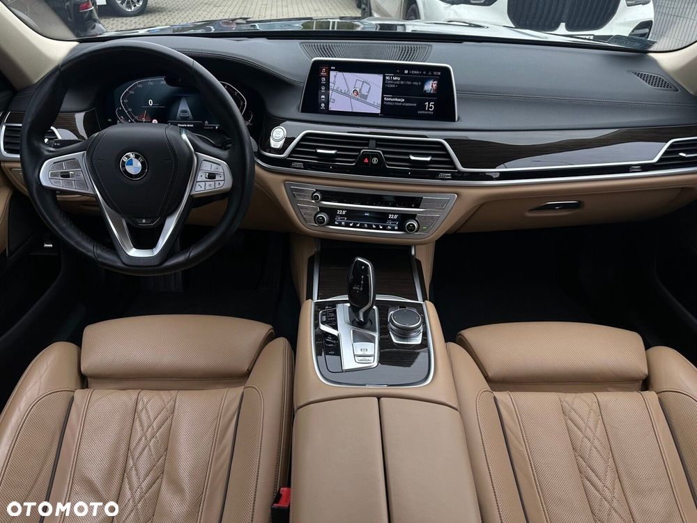 BMW Seria 7 740d xDrive - 8