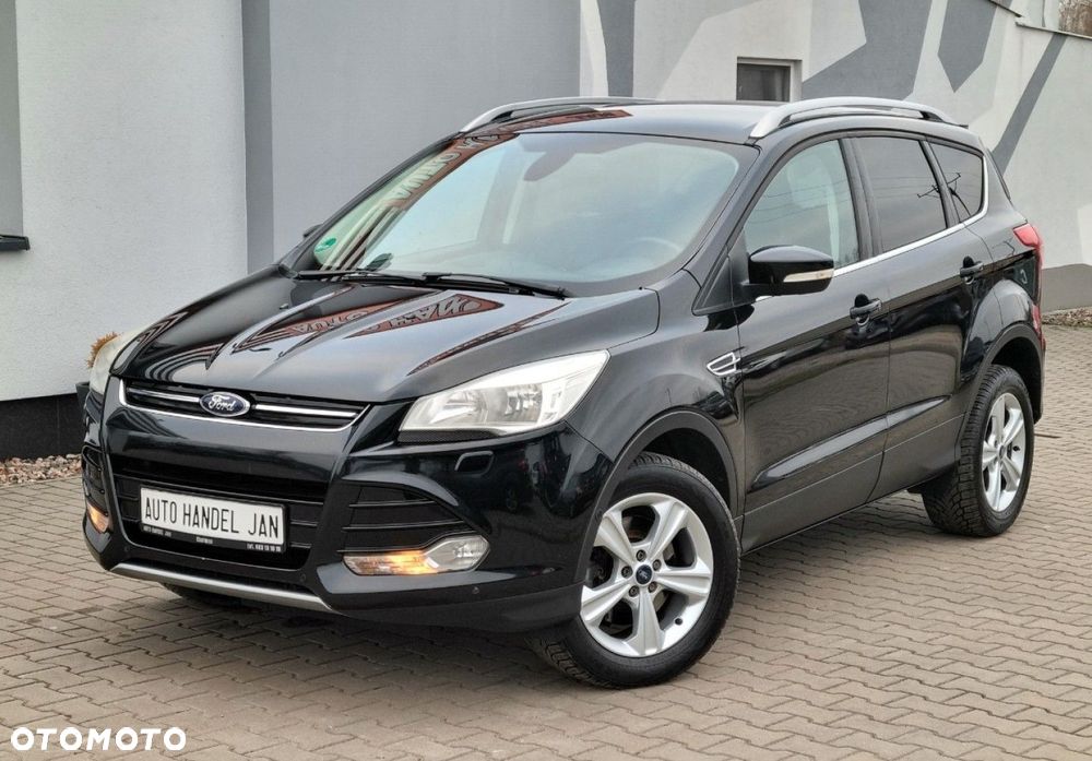 Ford Kuga - 1