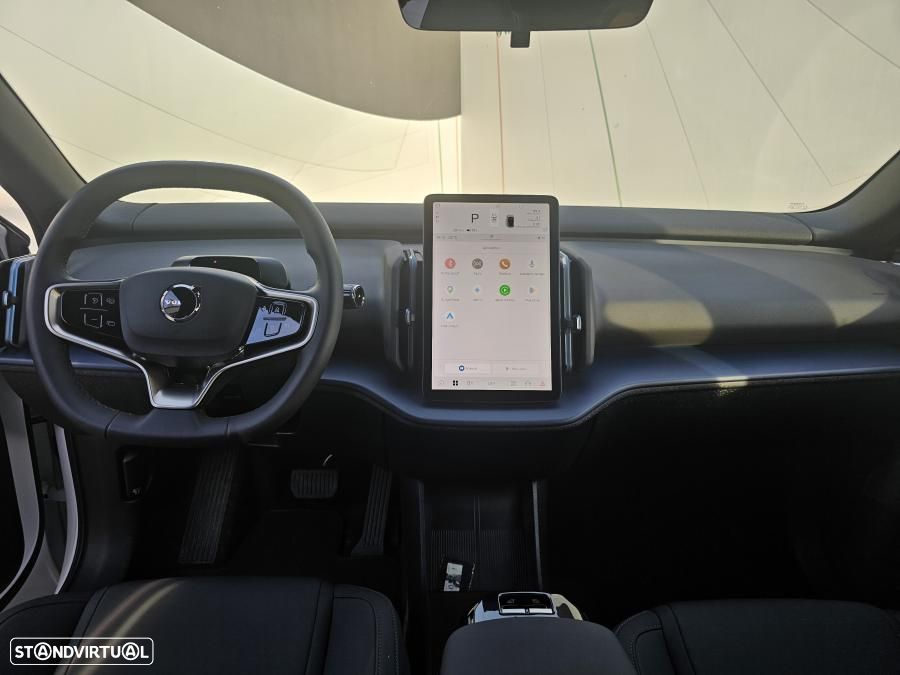 Volvo EX30 Single Motor Extended Range RWD Core - 49