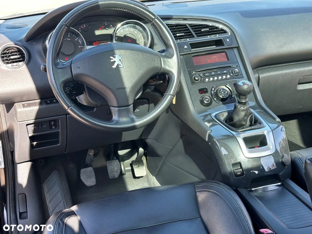 Peugeot 5008 155 THP Style - 23