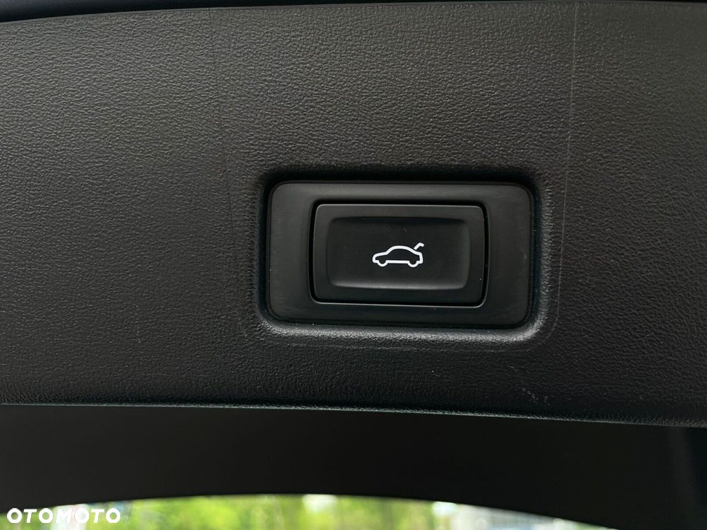 Audi Q4 Sportback e-tron - 10