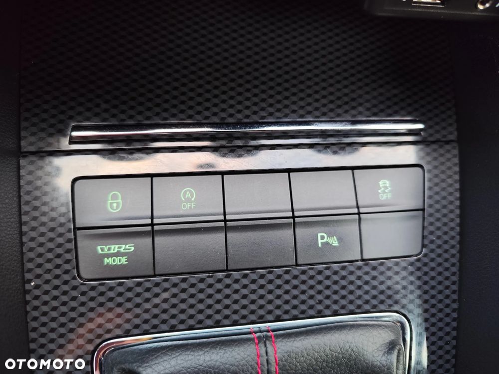 Skoda Octavia 2.0 TDI (Green tec) RS - 18