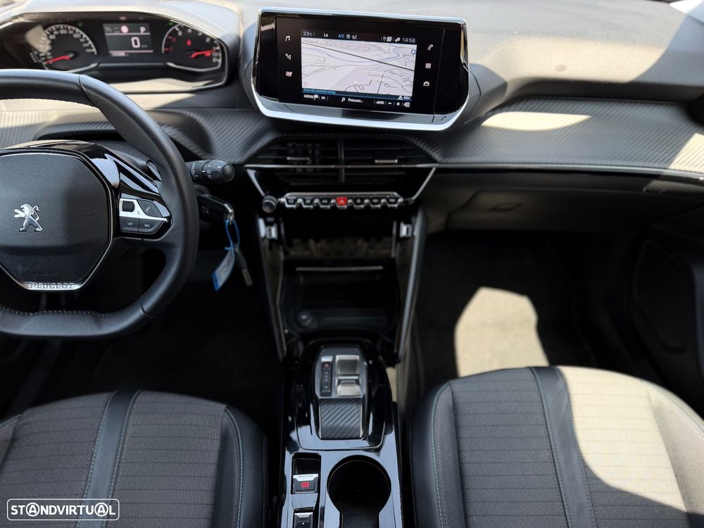 Peugeot 2008 PureTech 130 EAT8 Allure - 16