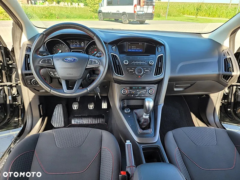Ford Focus 1.0 EcoBoost ST-Line Style - 22