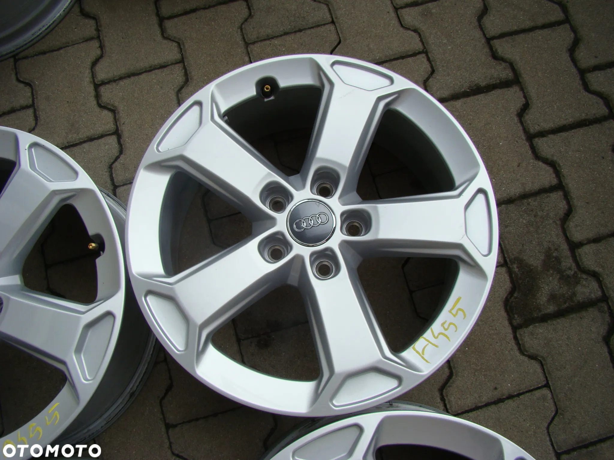 a455 5x112 Audi Q3 8U F3 TT 8J 8S A3 8P 8V 8Y A4 B6 B7 Q2 7jx17 - 5