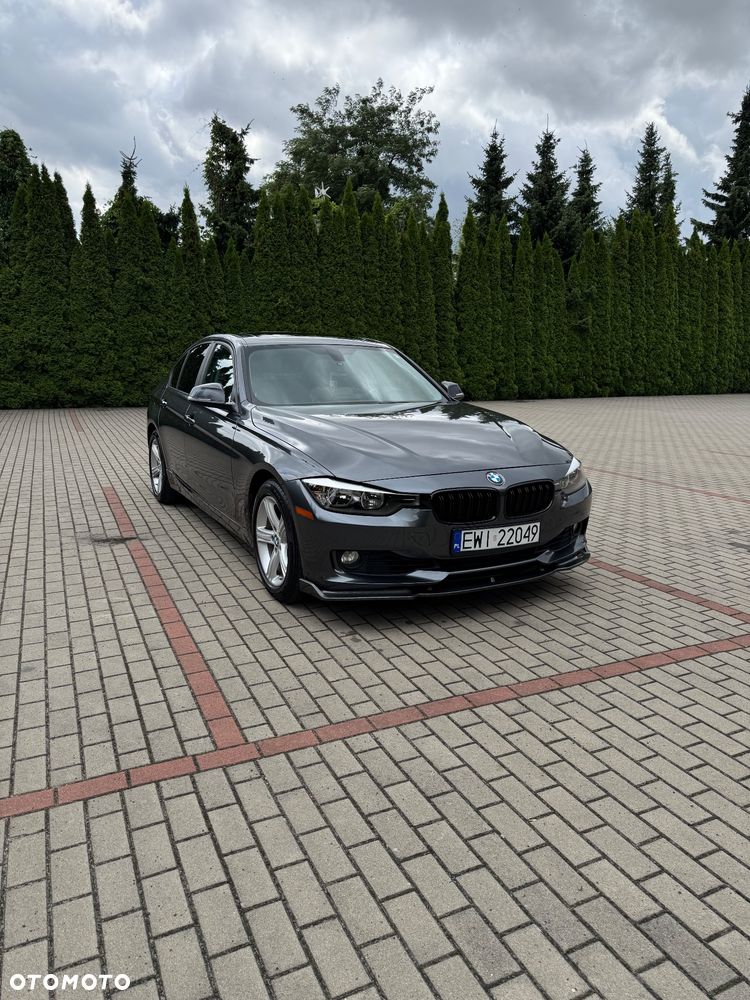 BMW Seria 3 328i - 6