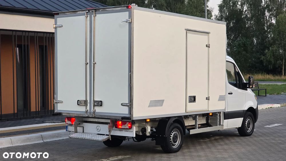 Mercedes-Benz SPRINTER 316 CDI 907❗❗NOWY MODEL / CHŁODNIA-MROŹNIA 7 PALET / -32*C +25*C / AGREGAT THERMOKING / ZASILANIE ZEWNETRZNE 230V / ZABUDOWA IGLOPOL / SERWIS ASO / SALON POLSKA / 1 WŁAŚCICIEL / JAK NOWY ❗❗ - 15